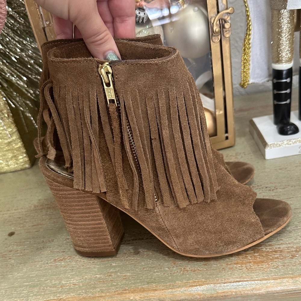 Carlos by Carlos Santana Brown Suede Fringe Open-Toe Heeled Boots - Picture 4 of 9